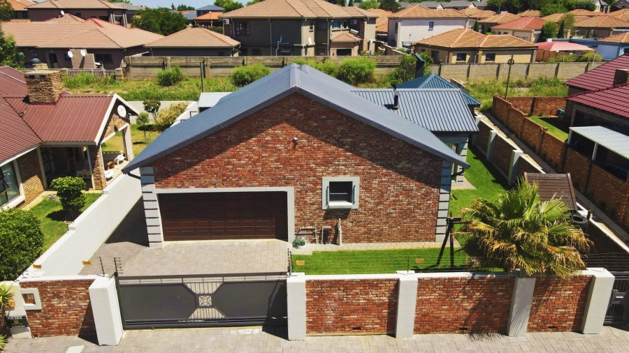 3 Bedroom Property for Sale in Baillie Park North West